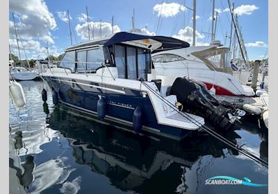 Jeanneau Merry Fisher 1095 Motorbåd 2020, med Suzuki DF300 motor, England