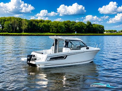 Jeanneau Merry Fisher 695 Serie 2. Dit Schip is Aanwezig op de Suzuki Stand Van Hiswa te Water 2026. Motorbåd 2026, med Suzuki motor, Holland