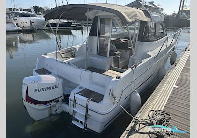 Jeanneau Merry Fisher 755 Motorbåd 2014, med Evinrude motor, England