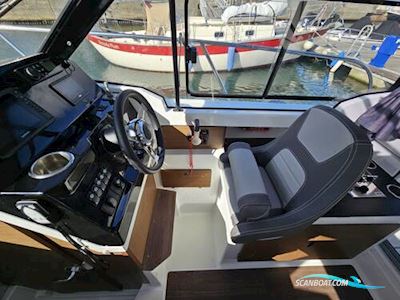 Jeanneau Merry Fisher 795 S2 Motorbåd 2021, med Yamaha F200 motor, England