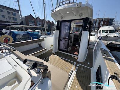 Jeanneau Merry Fisher 855 Marlin Motorbåd 2013, med Suzuki motor, England