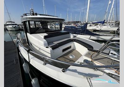 Jeanneau Merry Fisher 895 Marlin Motorbåd 2020, med Yamaha F250 motor, England