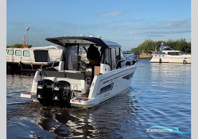 Jeanneau Merry Fisher 895 offshore met Joystick Suzuki Electric steer by wire Stuursysteem Motorbåd 2022, med Suzuki 2x 150 APX motor, Holland