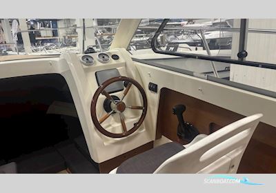 Jeanneau Motorbåt Merry Fisher 645 Motorbåd 2011, med Mercury motor, Sverige