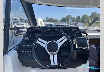 Jeanneau NC 9 Motorbåd 2017, med 1 motor, Holland