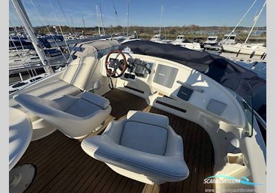 Jeanneau Prestige 32 Motorbåd 2003, med Volvo Penta motor, England