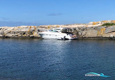 Jeanneau Prestige 34 HT Motorbåd 2004, med 2x Volvo Penta Kad 300 motor, Sverige