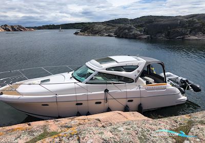 Jeanneau Prestige 34 HT Motorbåd 2004, med 2x Volvo Penta Kad 300 motor, Sverige
