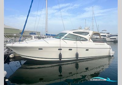 Jeanneau Prestige 34S Motorbåd 2003, med Volvo Penta KAD300 motor, England
