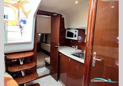 Jeanneau Prestige 34S Motorbåd 2003, med Volvo Penta KAD300 motor, England
