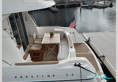 Jeanneau Prestige 36 Motorbåd 2001, Holland