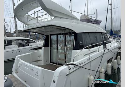 Jeanneau Velasco 37 Motorbåd 2016, med Volvo Penta D4 motor, England