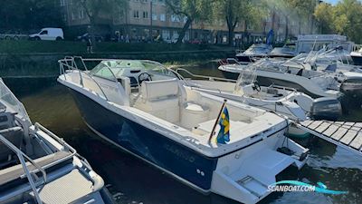 Karnic 2260 WA Motorbåd 2003, med Volvo Penta  motor, Sverige