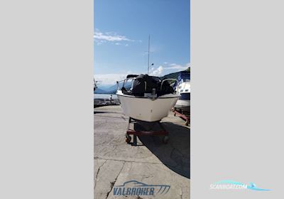 Karnic SL 601 Motorbåd 2021, med Selva 115 Xsr motor, Italien