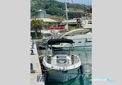 Karnic SL 701 Motorbåd 2021, med Mercury F250 V8 Pxs Dts motor, Italien