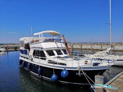 Keser Hollandia 1100 Fly Motorbåd 1990, med Volvo Penta
 motor, Danmark
