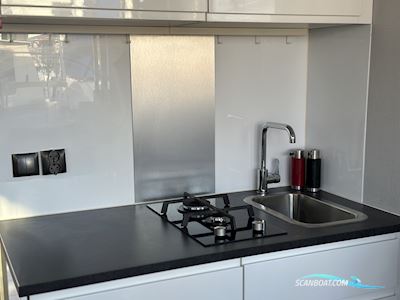 La Mare M Motorbåd 2019, Holland