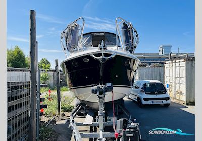 Larson Cabrio 777 Motorbåd 2011, med Mercury MerCruiser 5.0 MPI motor, Danmark