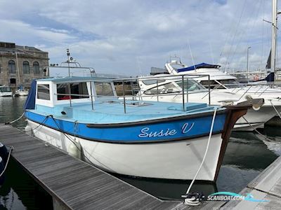 Lifeboat Motorbåd 1970, med Daewoo LO34 motor, England