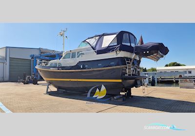 Linsen Grand Sturdy 460 Stabis Motorbåd 1999, med Volvo Penta TAMD41P motor, Tyskland