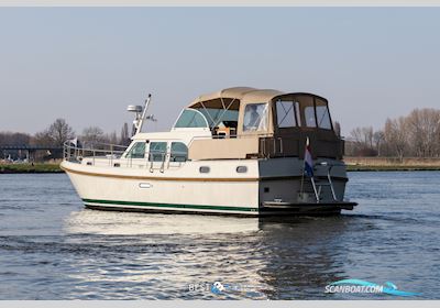 Linssen Grand Sturdy 40.9 AC Motorbåd 2009, med Volvo Penta is Een Zweeds Merk Dat Wereldwijd Bekendstaat om Betrouwbare en Krachtige Scheepsmotoren en Aandrijfsystemen. Ze Leveren Zowel Diesel- al motor, Holland