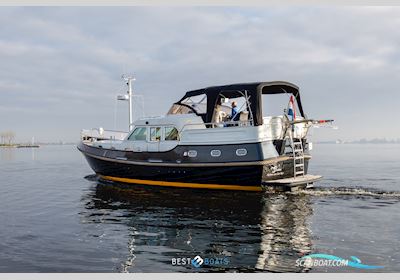 Linssen Grand Sturdy 410 AC Gold Motorbåd 2001, med Volvo Penta is een Zweeds merk dat wereldwijd bekendstaat om betrouwbare en krachtige scheepsmotoren en aandrijfsystemen. Ze leveren zowel diesel- al motor, Holland