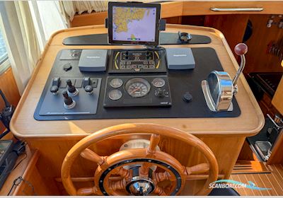 Linssen Grand Sturdy 410 AC Motorbåd 2005, med Vetus Deutz Turbo Diesel . Vetus DTA44425A, 4 cylindrar Hk/kW: 140/103 motor, Sverige