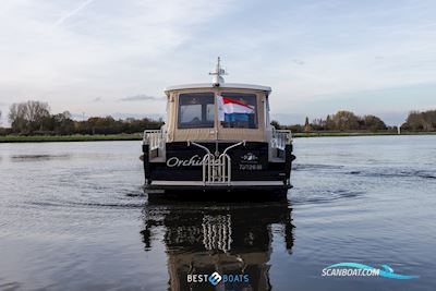 Linssen Grand Sturdy 470 Wheelhouse Motorbåd 2017, med Volvo Penta is een Zweeds merk dat wereldwijd bekendstaat om betrouwbare en krachtige scheepsmotoren en aandrijfsystemen. Ze leveren zowel diesel- al motor, Holland