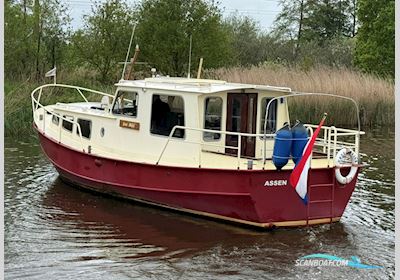 Maasland vlet 1060 Motorbåd 1972, med Mercedes motor, Holland