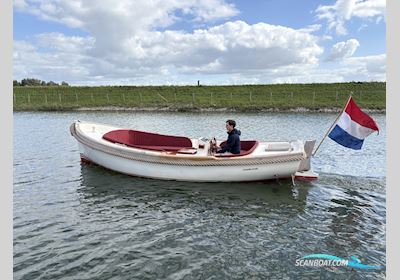 Makma Admiraalsloep Motorbåd 2000, Holland