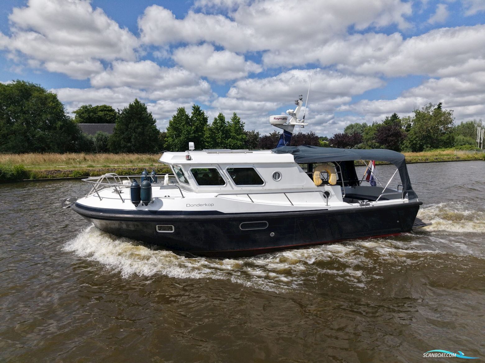 Makma Commander Offshore Motorbåd 2000, med Yanmar motor, Holland