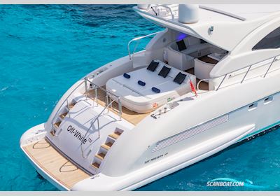 Mangusta 72 Motorbåd 2002, med Man D2842LE404 motor, Spanien