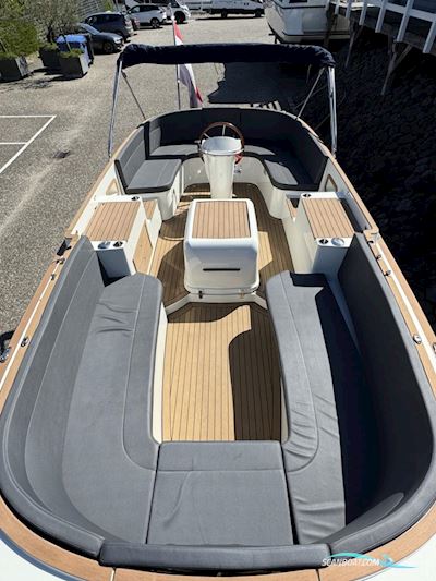 Maril 7 Nxt Motorbåd 2019, med Vetus motor, Holland