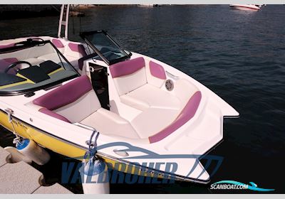 Mastercraft Nxt 20 Motorbåd 2015, med Ilmor MV8 5.7 L motor, Italien