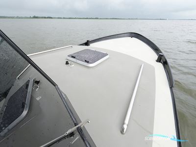 Matez 8.20 OK Cabrio Motorbåd 2013, med Vetus VH4.80 motor, Holland