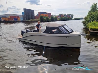 Maxima 680 Sport Lounge Motorbåd 2025, med Suzuki motor, Holland