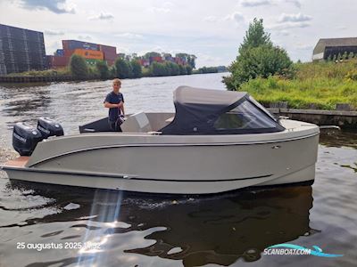 Maxima 680 Sport Lounge Motorbåd 2025, med Suzuki motor, Holland