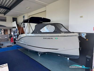Maxima 680 Sport Lounge Motorbåd 2025, med Suzuki motor, Holland