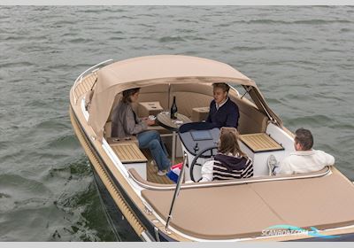 Maxima 720 Retro Motorbåd 2026, med Mercury 20 hk 4-Takt motor, Danmark