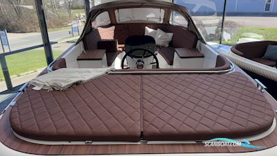 Maxima 720 Retro Motorbåd 2026, med Mercury 20 hk 4-Takt motor, Danmark