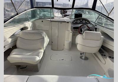 Maxum 2400 Motorbåd 2004, med Mercruiser 5.0 motor, England