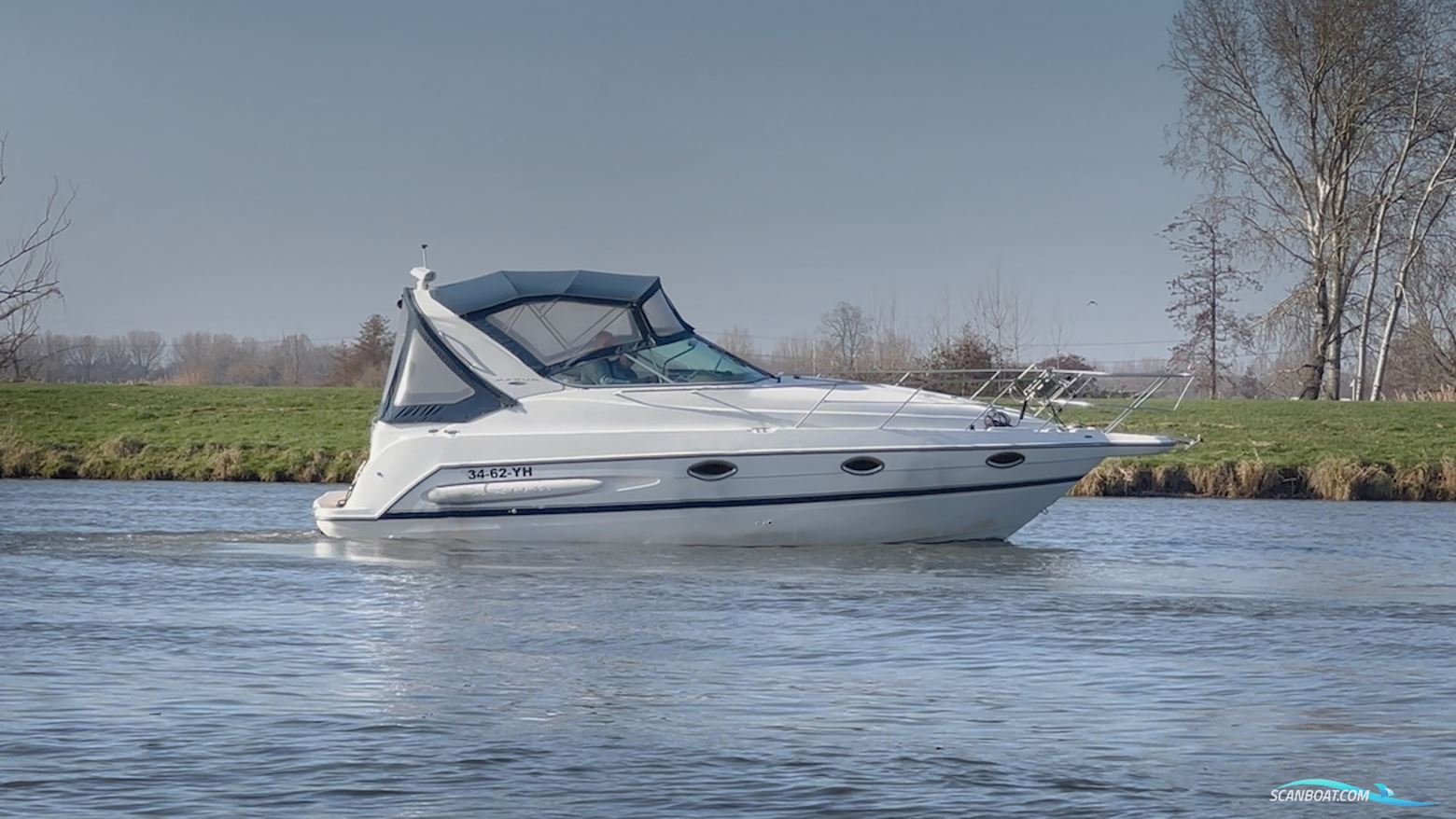 Maxum 2900 Motorbåd 2000, Holland