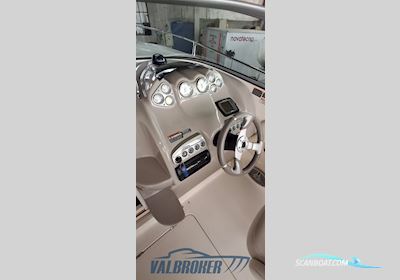 Maxum Marine 2400 SC3 Motorbåd 2008, med Mercruiser 350 5.7 Mpi Bravo III motor, Italien