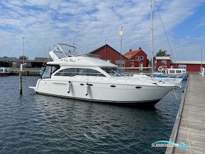 Meridian 411 Motorbåd 2005, med Cummins motor, Danmark