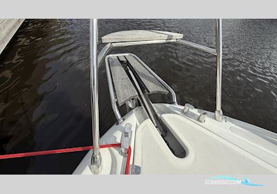 Mira 37 DC Motorbåd 2004, med Volvo Penta motor, Sverige