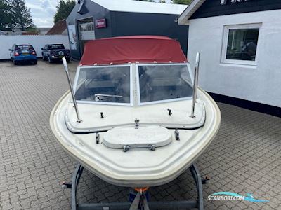 Mørebas 17, Mariner F90 Motorbåd 1973, med Mariner motor, Danmark