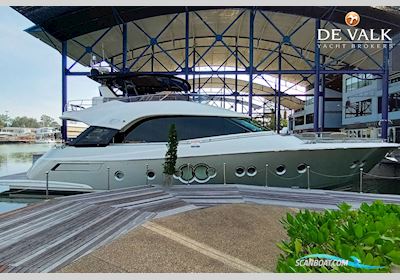 Monte Carlo Yachts Mcy 70 Motorbåd 2015, med Man motor, Ej oplyst
