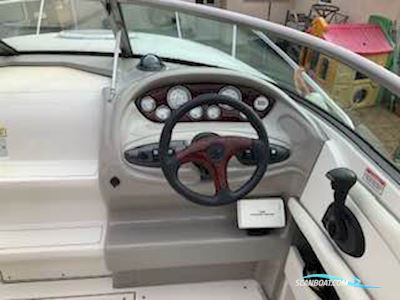 Monterey 218 lc Motorbåd 2005, med Mercruiser motor, England