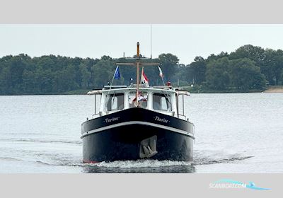 Motor Yacht Twillert Rondspantkotter 11.20 OK Paviljoen Motorbåd 1982, med Volvo motor, Holland
