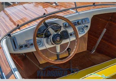 Motoscafo Aeromere Giulietta Plen Air Motorbåd 1959, med Giulietta T1 motor, Italien